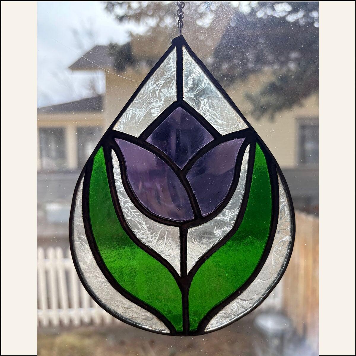Teardrop Flower Medium Piece  workshop Pane in the Glass Wyo Casper Wyoming